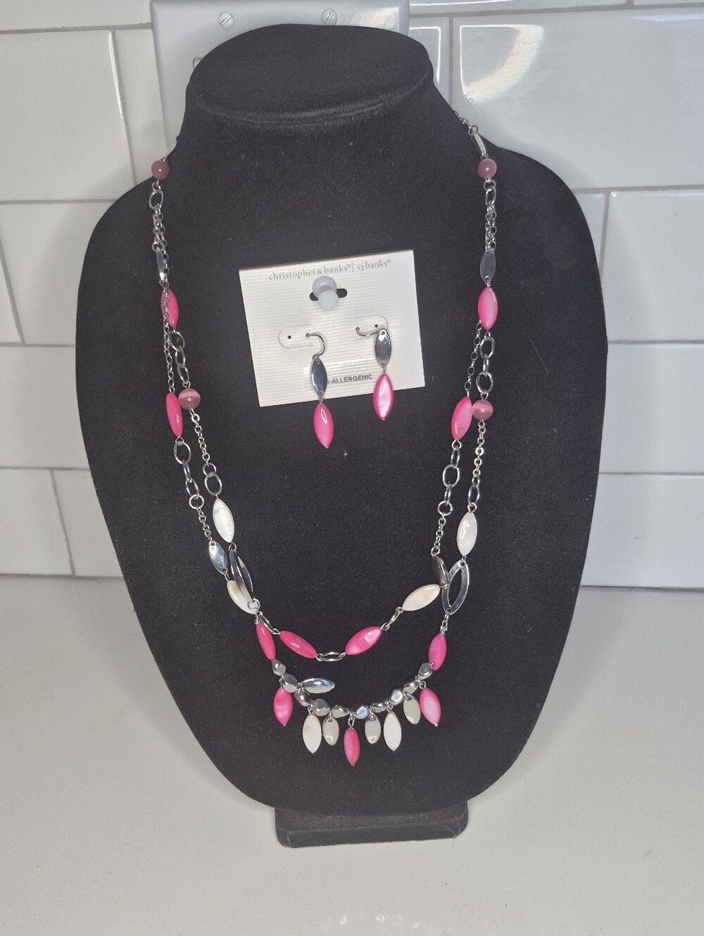 NWT Christopher And Banks Women's Silver/ Pink Necklace And Earrings Set